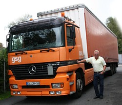 Fülster LKW